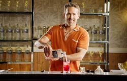 Ryan Reynolds teaches Aviation Gin fans how to stir up a ‘Vasectomy’